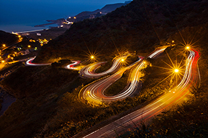 神龙出山